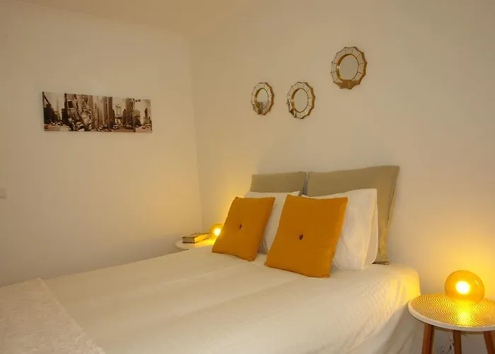 Apartamento 4 *