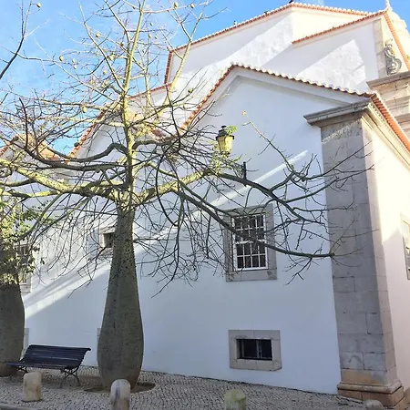 4 Апартаменты *